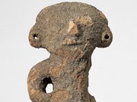 Ame Ker 152  Ame Ker 152, Mexiko, Bundesstaat Yucatan, Cuyo de Ancona (?), Maya (?), Postklassische Periode, 900-1450 n. Chr., Figürchen, Ton, H 9 cm : Museumsfoto: Claus Cordes, Bestandskatalog Ethnologie